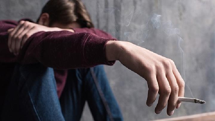 女人抽烟对健康有什么影响?科学戒烟需要5步走